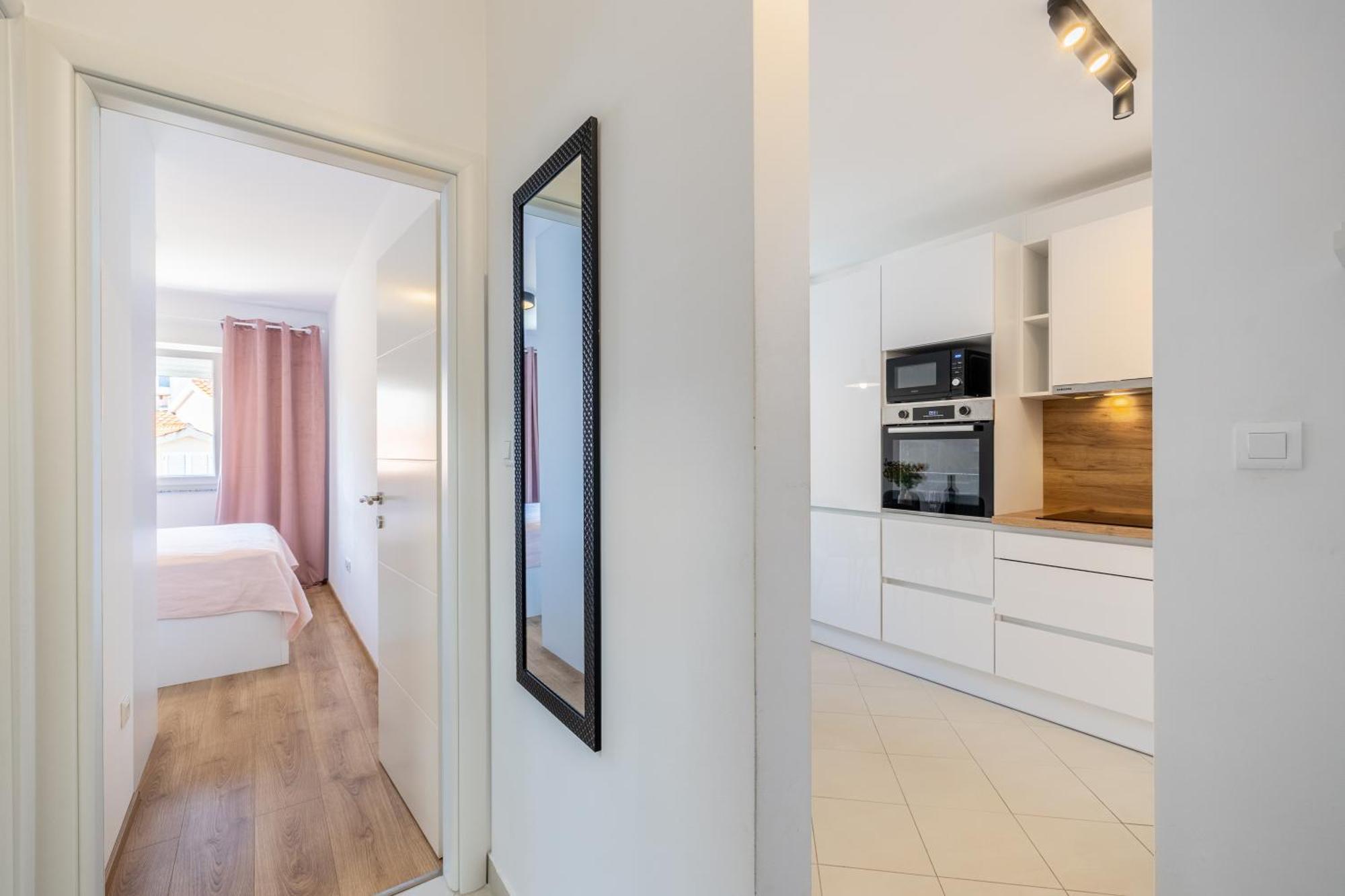 Cosy Apartment Terrano -Free Private Parking スプリト エクステリア 写真